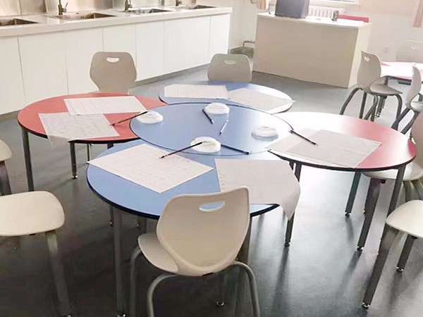 成都大学教室整体改造案例