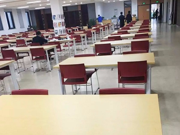 西南交通大学教室改造案例