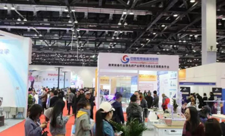 意通家具参与2018中国(北京)未来教育装备展示会暨