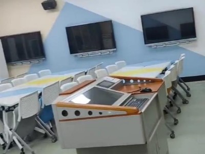 成都大学智慧教室整体解决方案