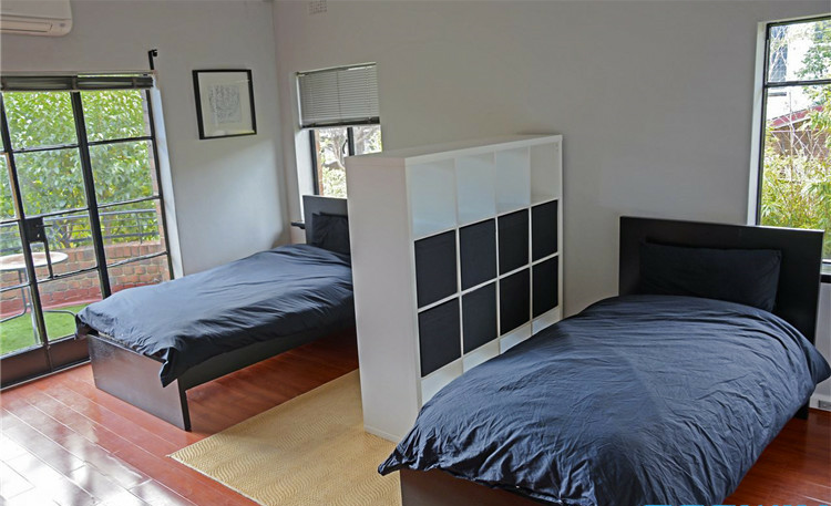 高校公寓家具2